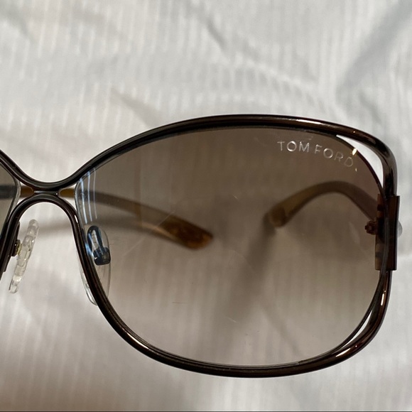 Tom Ford | Eugenia Oversized Sunglasses - Picture 7 of 10